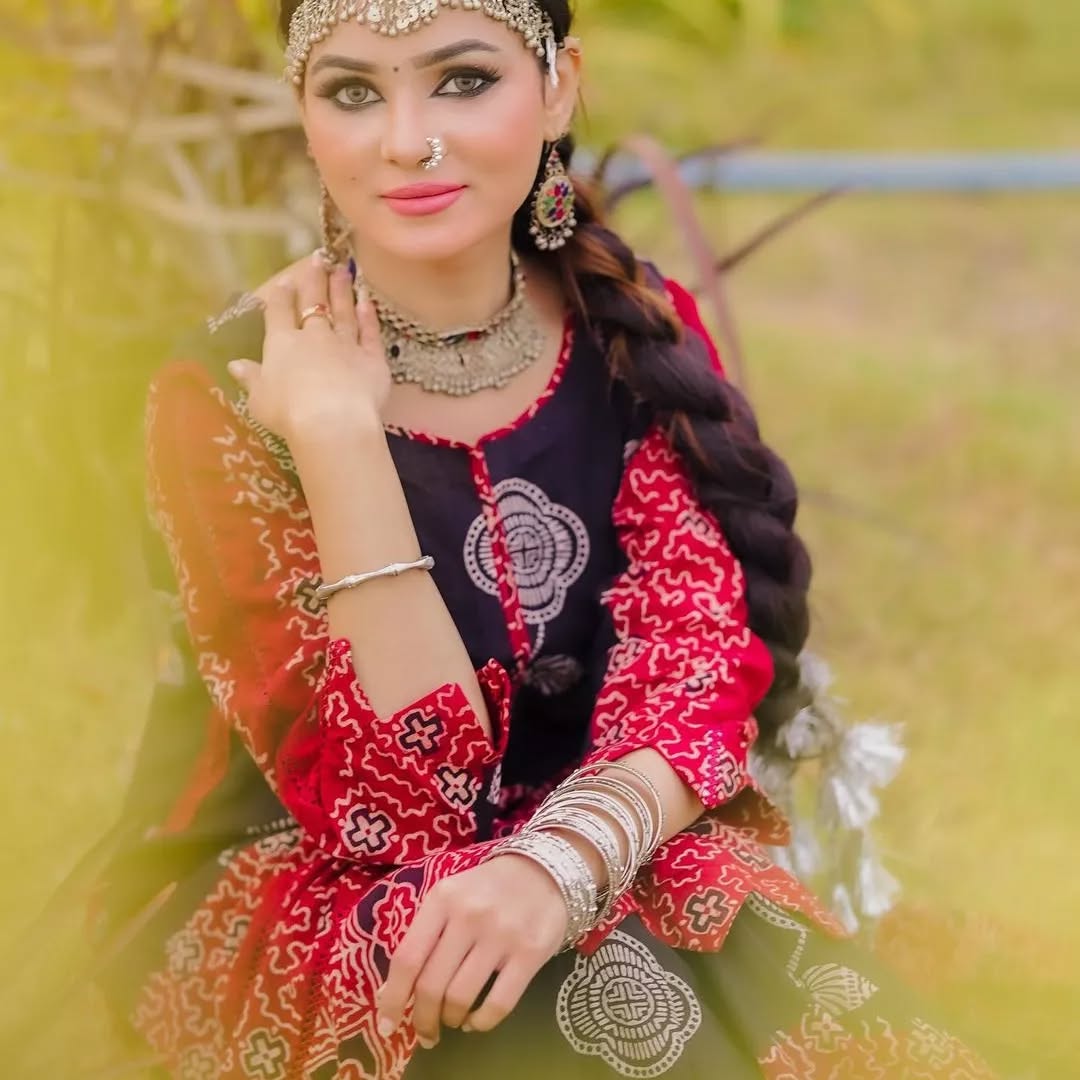 Two Tone Phulkari