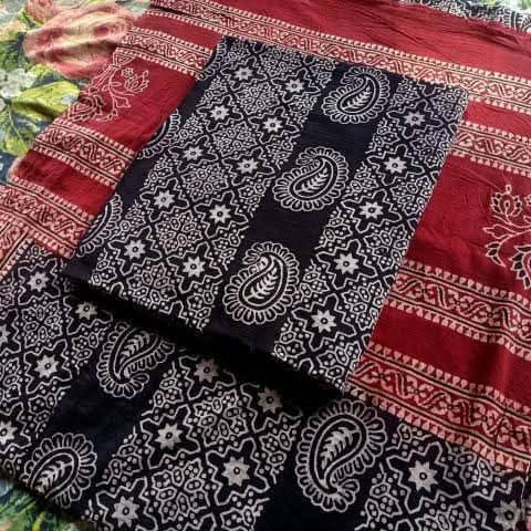 Two Tone black