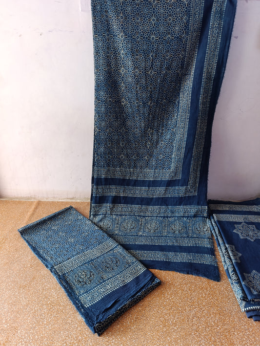 Indigo suit